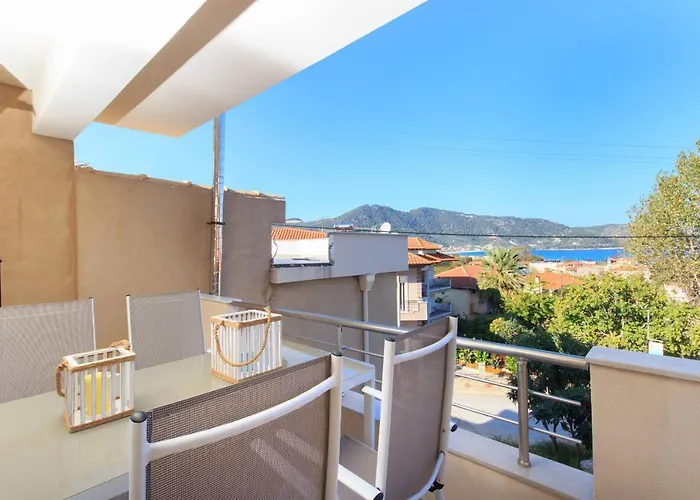 Grand Blue * Σκάλα Ποταμιάς